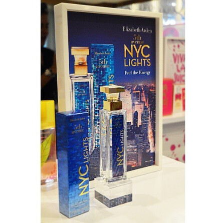 5th Avenue NYC Lights-الیزابت آردن فیفت اونو ان وای سی لایتز