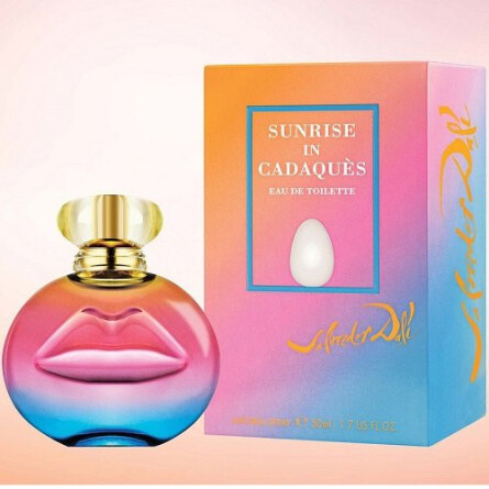 Sunrise in Cadaques-سالوادور دالی سانرایز این کاداکس