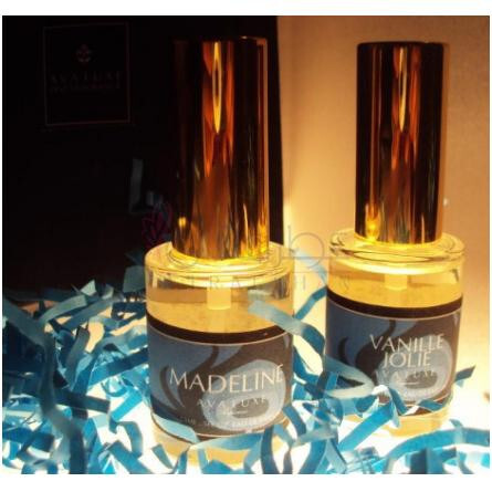 Vanille Jolie-اوا لوکس وانیل جولی