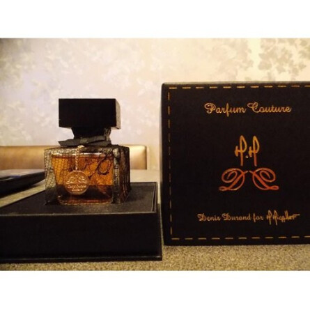 Le Parfum Couture-ام میکالف له پارفوم کوتور