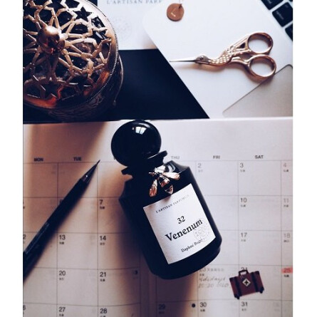 32Venenum-ال آرتیسان پارفومر 32 وننوم