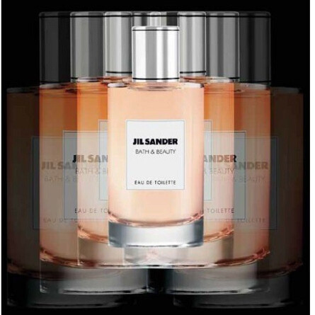 The Essentials Bath and Beauty-جیل سندر د اسنشیال بس اند بیوتی