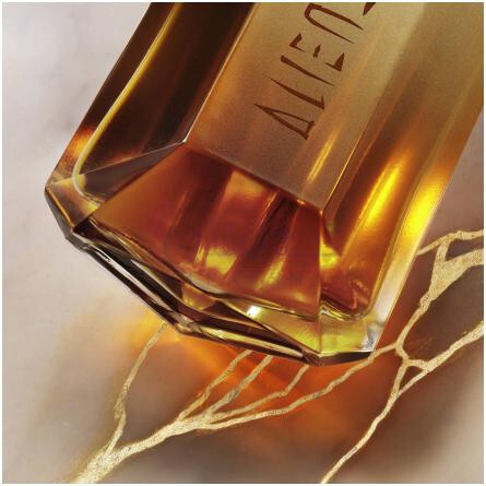 Alien Goddess Intense-موگلر الین گادس اینتنس