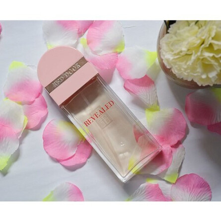 Red Door Revealed-الیزابت آردن رد دور رویلد