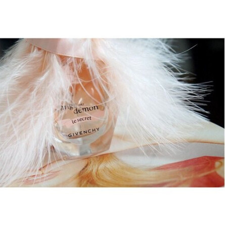 Ange ou Demon Le Secret Feather Edition-جیونچی آنجئو دمون له سکرت فیدر ادیشن