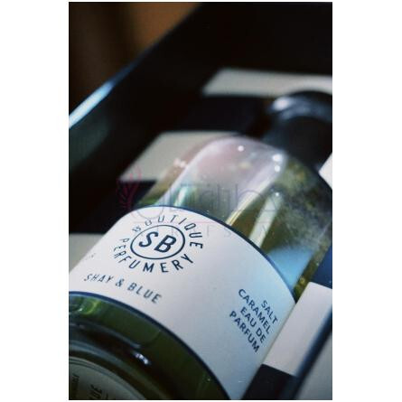 Salt Caramel-شی اند بلو لاندن سالت کارامل