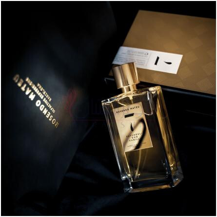 Rosendo Mateu Nº 7 Patchouli, Oud, Vanilla-روزندو متئو شماره 7 پچولی ، عود ، وانیلا