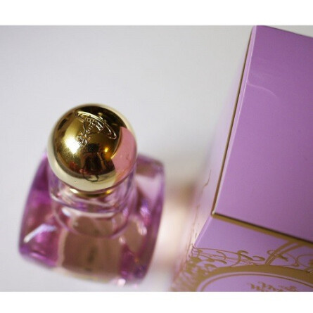 Flirty Alice-ویوین وست وود فلایرتی آلیس