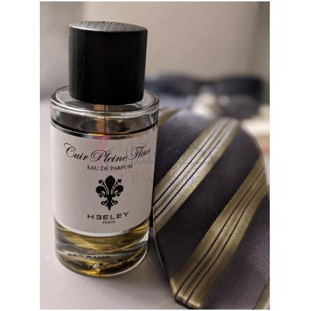 Cuir Pleine Fleur-جیمز هیلی کویر پلین فلور