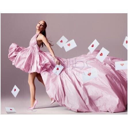 Pressed Petals-آریانا گراند پرسد پتالز