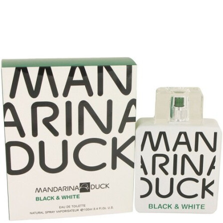 Black & White-ماندارینا داک بلک اند وایت