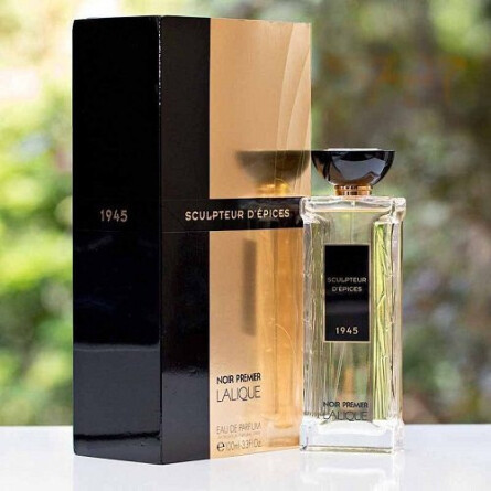 Noir Premier Sculpteur d'Epices-لالیک اسکولپتر د اپیسیس