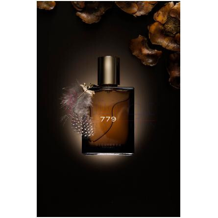 779-جولیتا کاپولتی 779