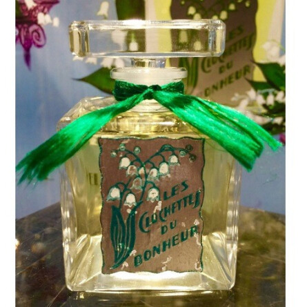 Les Clochettes Du Bonheur-روژا داو لس کلوشتز دو بانهر