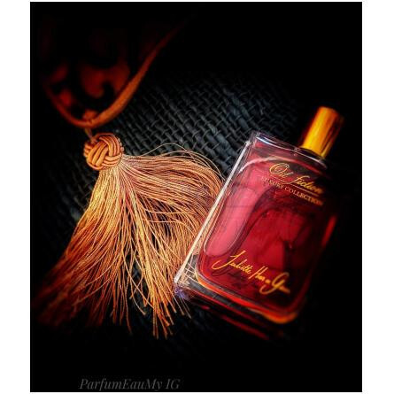 Oil Fiction-جولیت هز ا گان اویل فیکشن