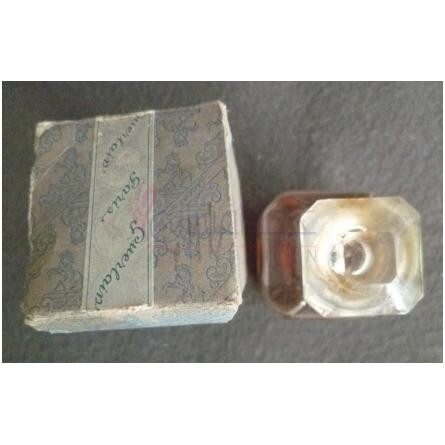 Cuir de Russie-گرلن کویر د روسی