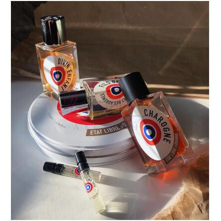 Charogne-اتات لیبره د اورنج چارون