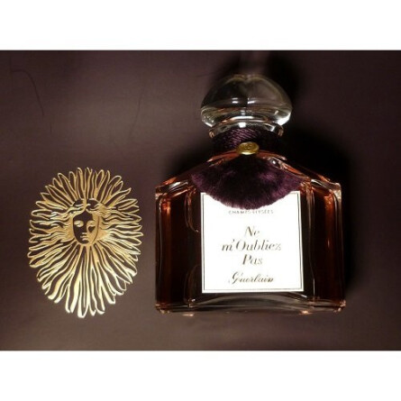 Ne m'Oubliez Pas-گرلن نموبلیز پا