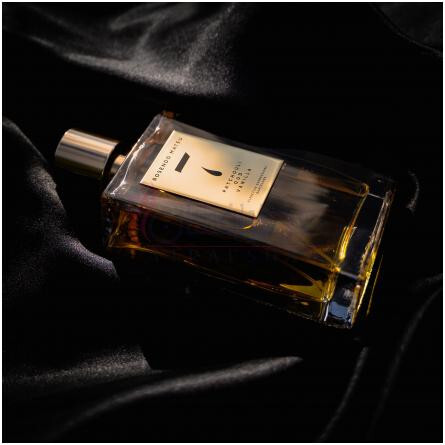 Rosendo Mateu Nº 7 Patchouli, Oud, Vanilla-روزندو متئو شماره 7 پچولی ، عود ، وانیلا