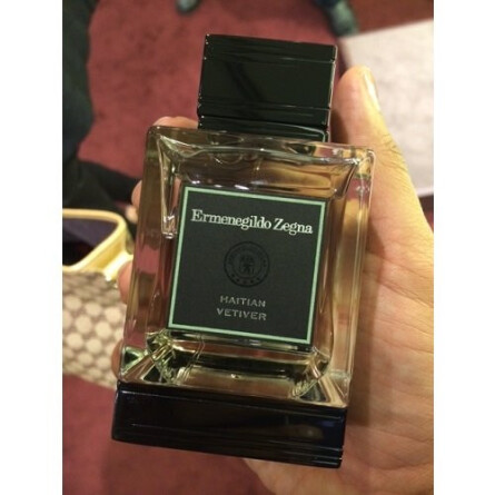 Haitian Vetiver-ارمنگیلدو زگنا هایتیان وتیور