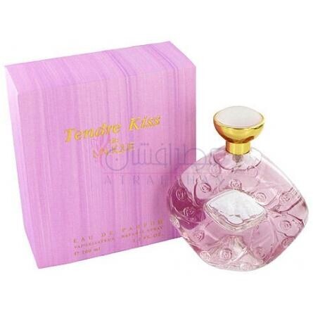 Tendre Kiss-لالیک تندر کیس