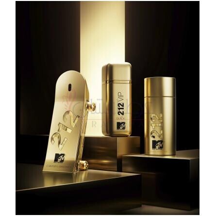 212 Men MTV-کارولینا هررا من ام تی وی 212