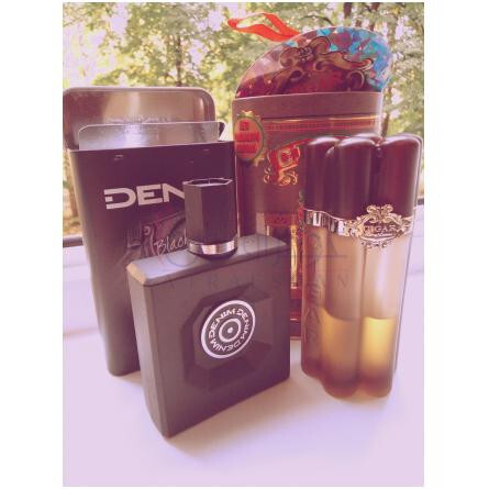 Black-دنیم بلک