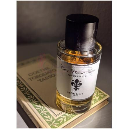 Cuir Pleine Fleur-جیمز هیلی کویر پلین فلور